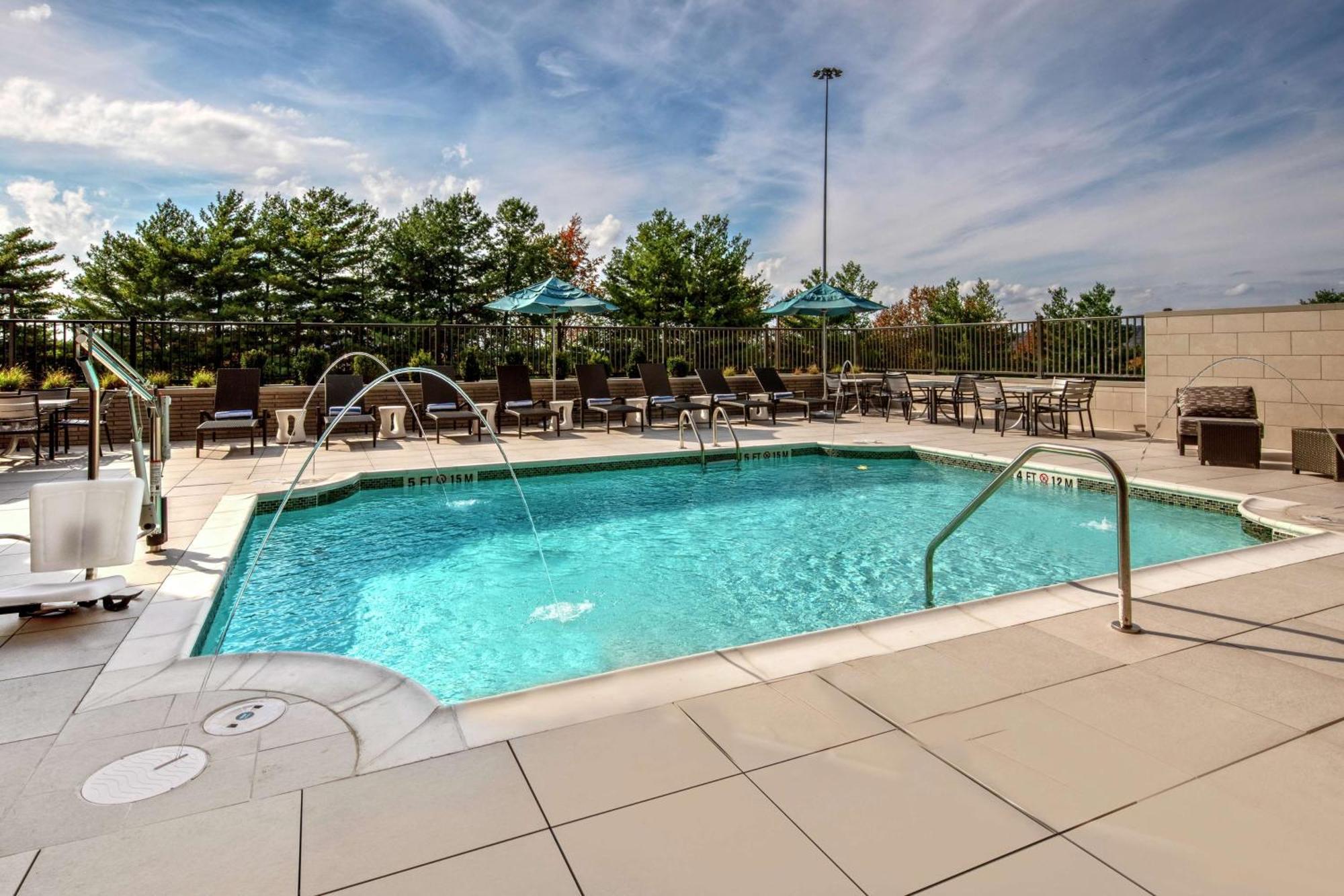 Hotel Hilton Franklin Cool Springs Exteriér fotografie